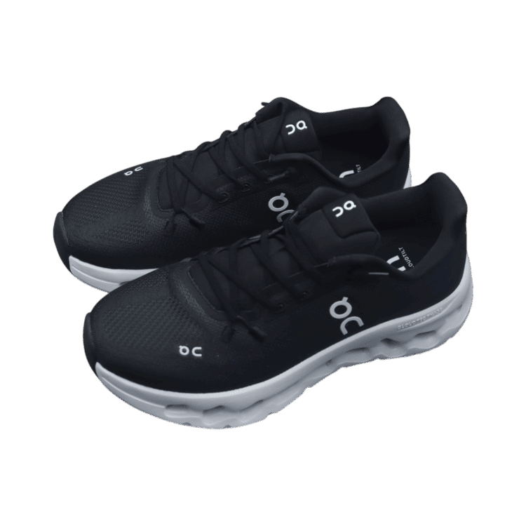 On cloudtilt anatomic shoes