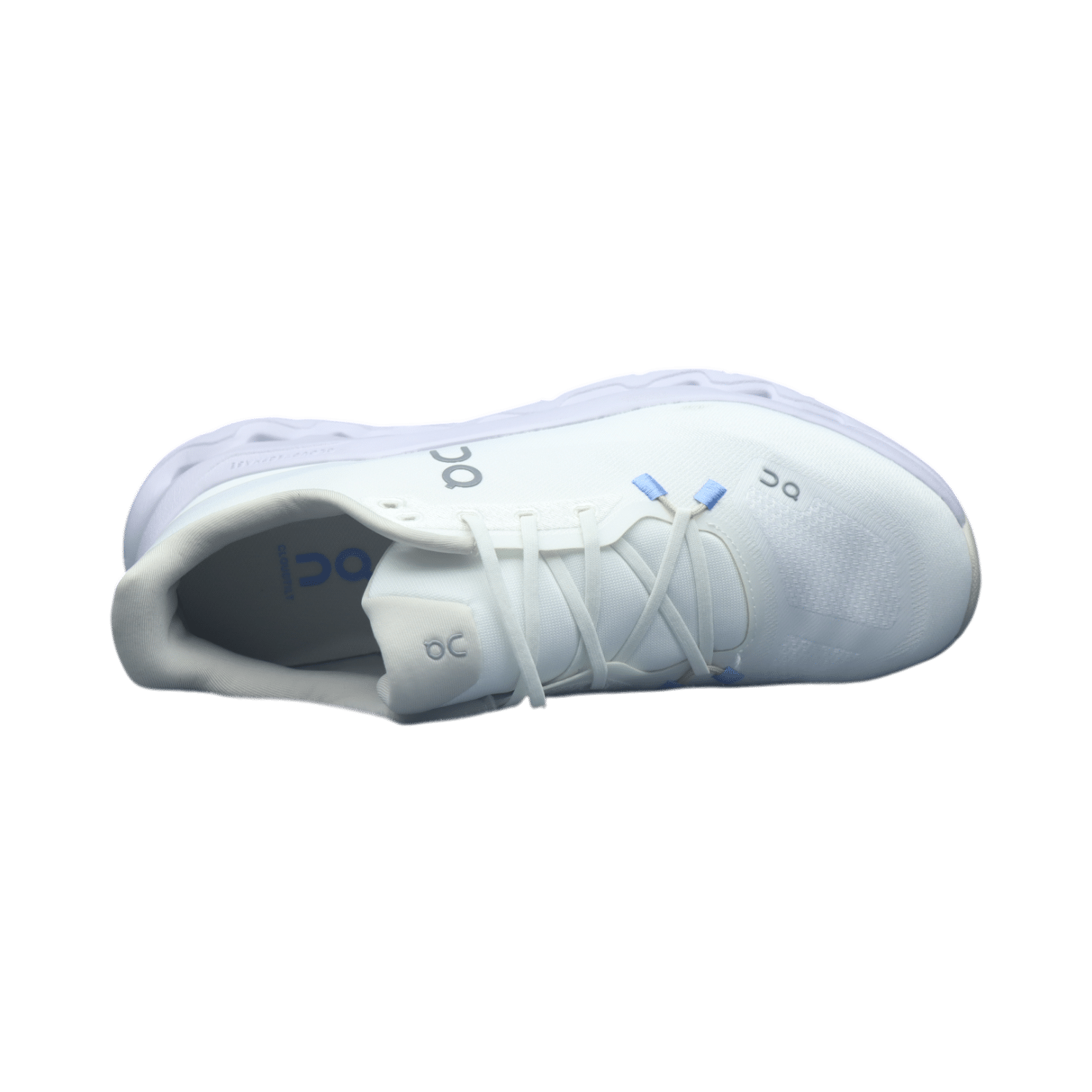 On cloudtilt anatomic shoes