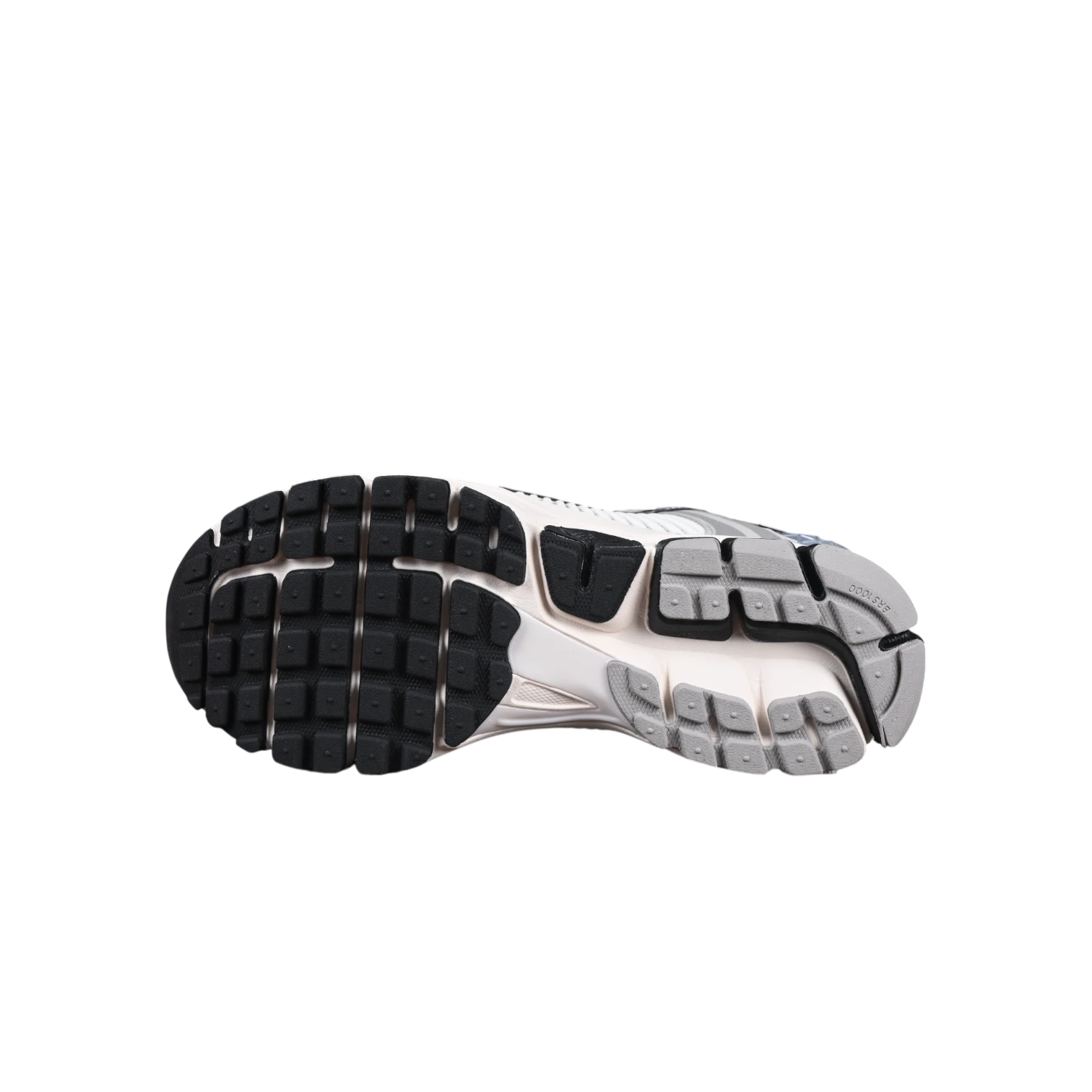 Nike zoom vomero 5 walking shoes