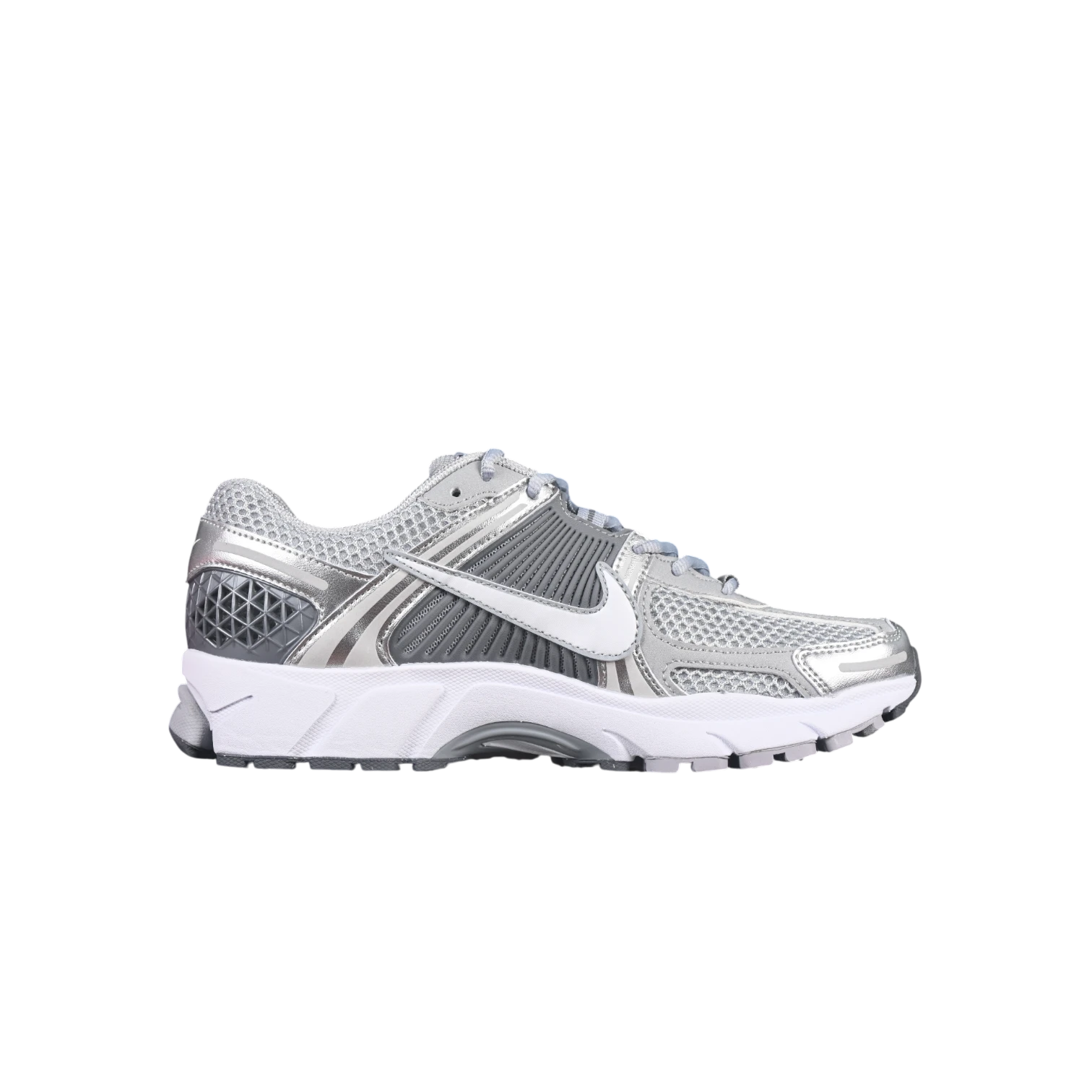 Nike zoom vomero 5 walking shoes