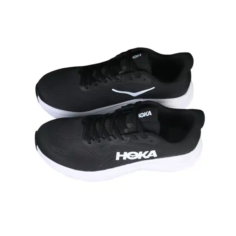 Hoka one one clifton 11 walking shoes